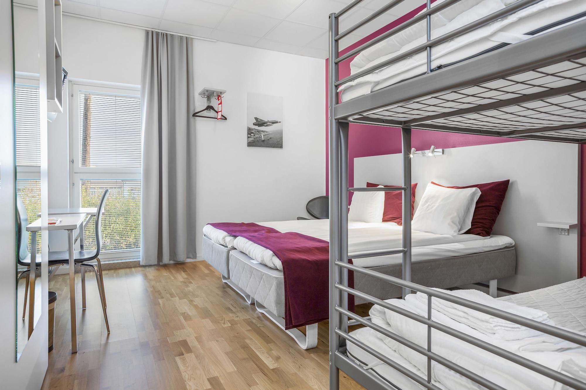 Aiden By Best Western Skavsta Airport Nykoping Exterior photo