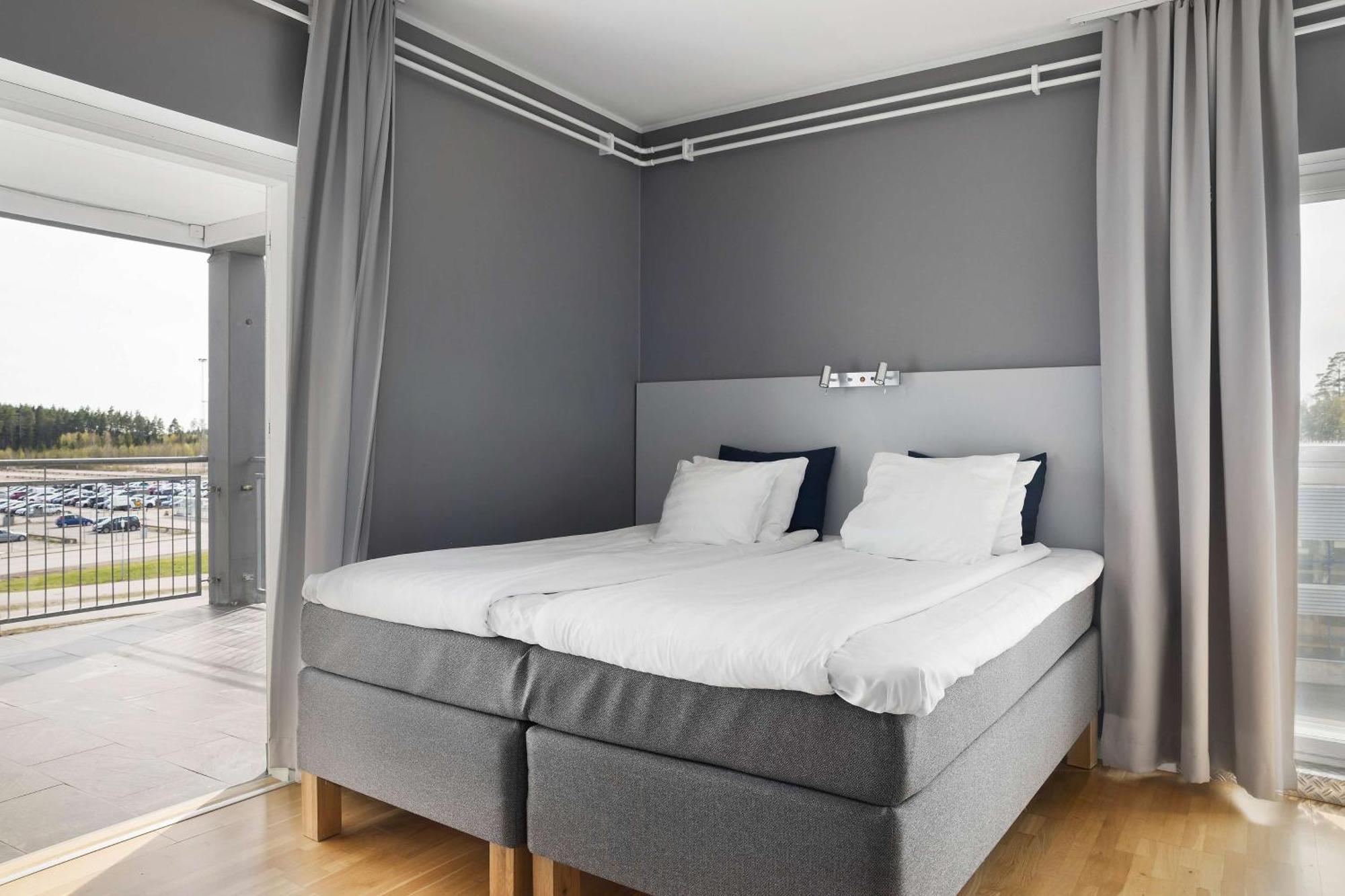 Aiden By Best Western Skavsta Airport Nykoping Exterior photo